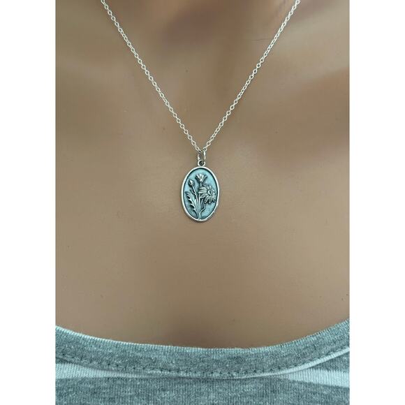 Sterling Silver Daisy Necklace -- April Birth Flower Necklace - Picture 2 of 5